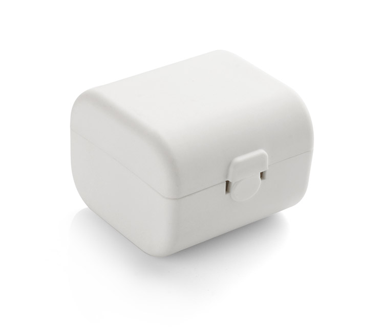 Travel adapter RESA