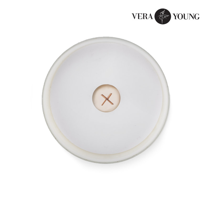 Soybean wax candle 220g - Library - VERA YOUNG
