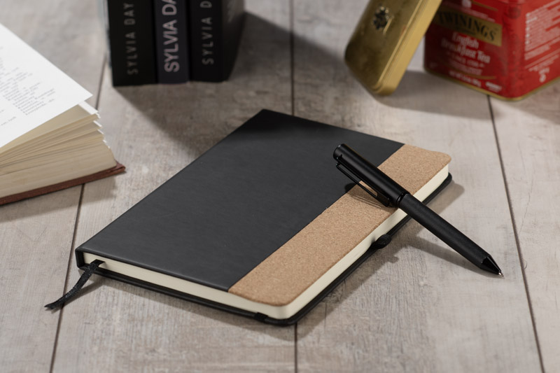 Set - notebook with pen ZENIX A5