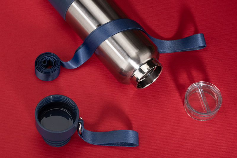 Vacuum flask with a lanyard RON 500 ml