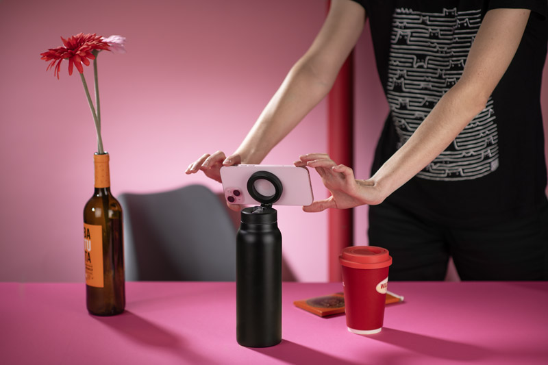 Thermal bottle with magnetic holder MAGHOLD 700 ml