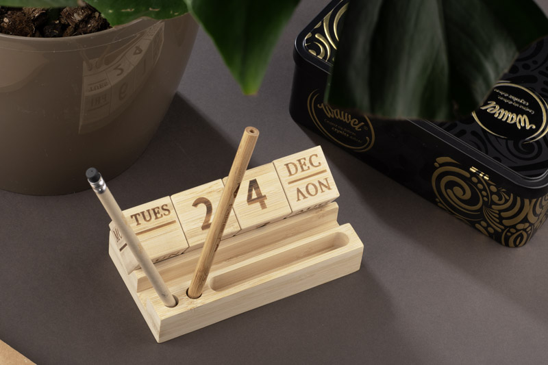Bamboo calendar NEN