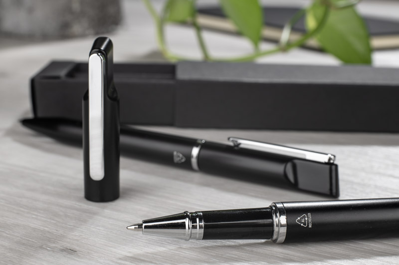 Writing set EFAN