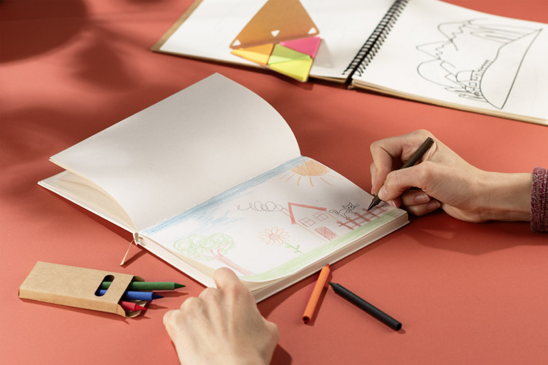 Eternal crayons PANTO
