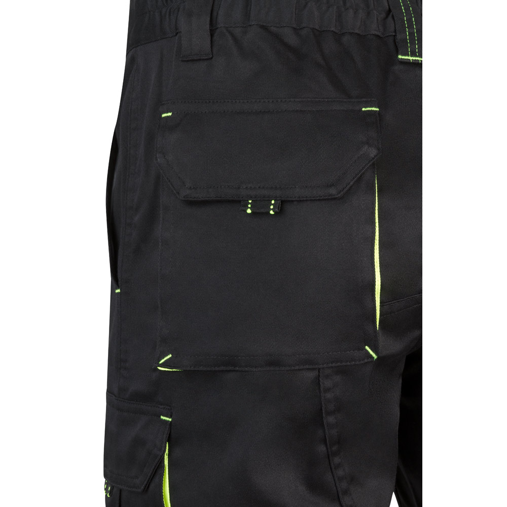 VL HEMERA. Two-tone, multi-pocket stretch Bermuda shorts (240g/m²), in cotton (46%), EME (38%) and polyester (16%)