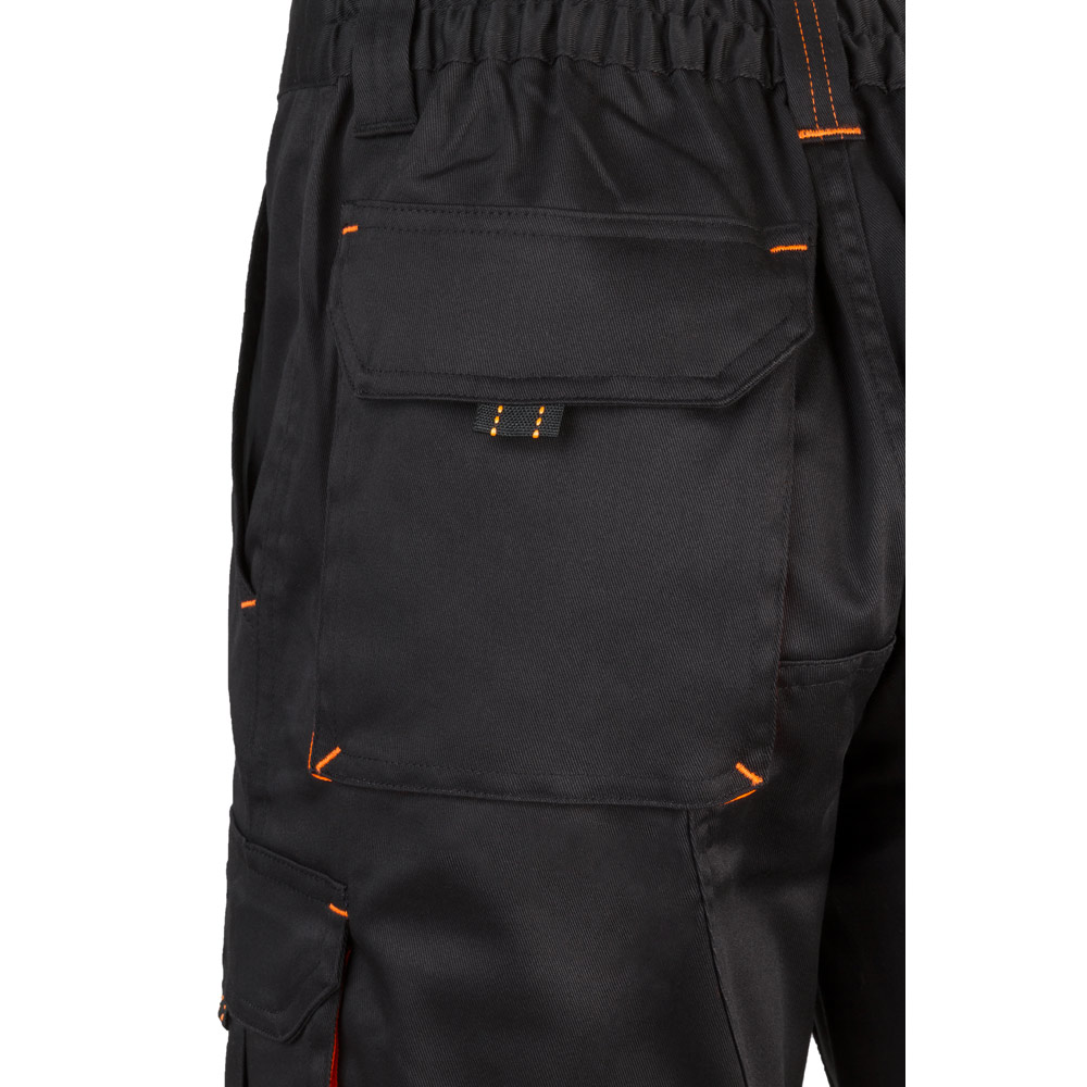 VL HEMERA. Two-tone, multi-pocket stretch Bermuda shorts (240g/m²), in cotton (46%), EME (38%) and polyester (16%)