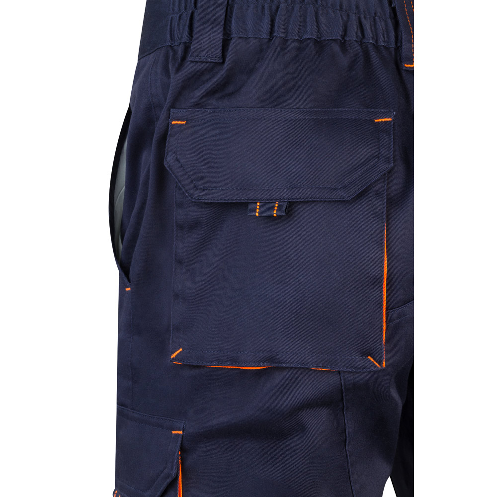VL HEMERA. Two-tone, multi-pocket stretch Bermuda shorts (240g/m²), in cotton (46%), EME (38%) and polyester (16%)