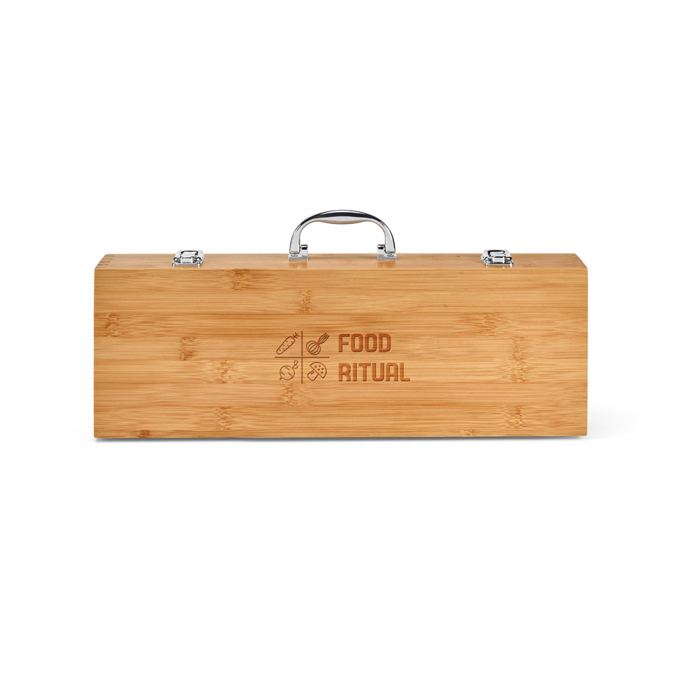 KABSA. Set of barbecue utensils in bamboo box