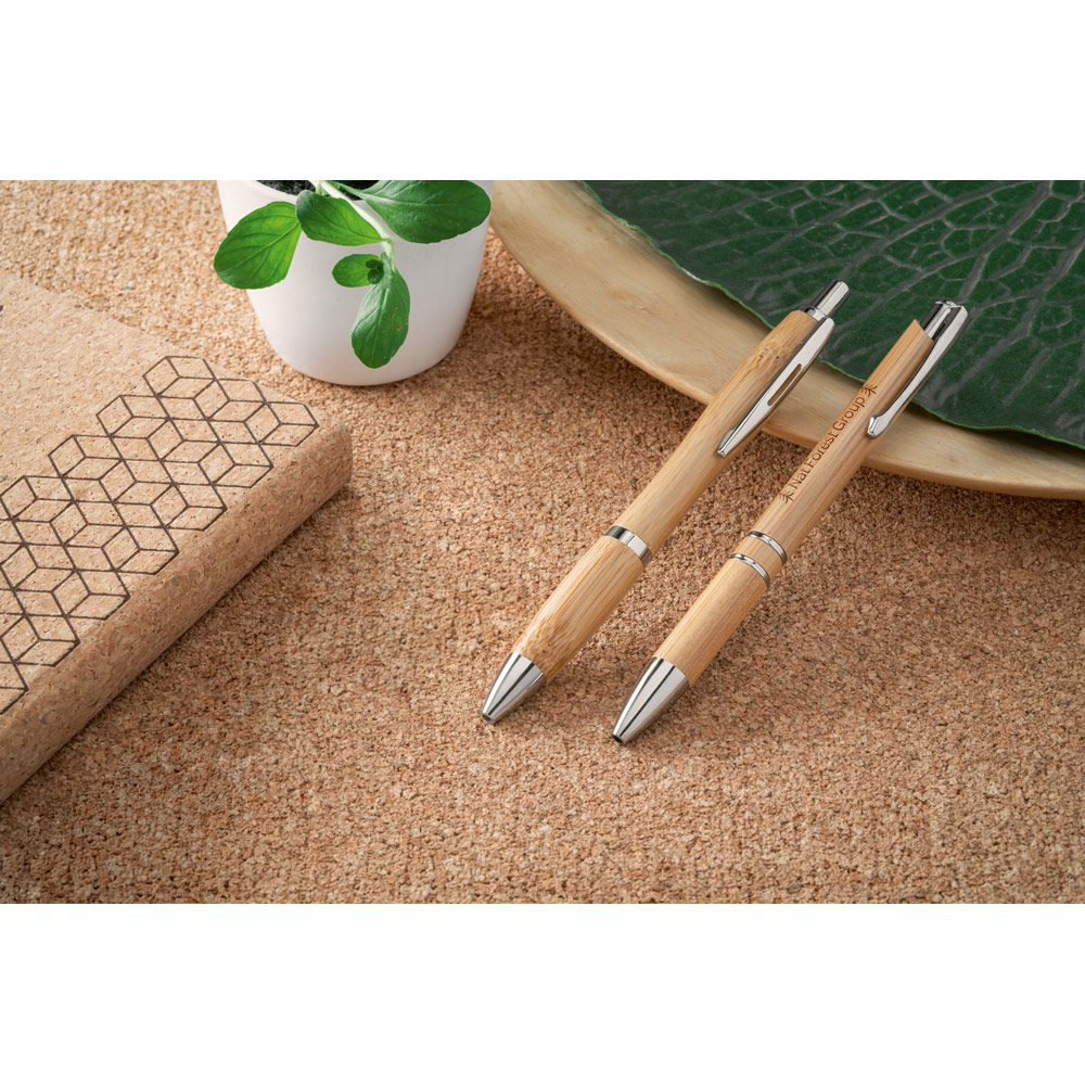NICOLE. Bamboo ball pen with clip and metal trim
