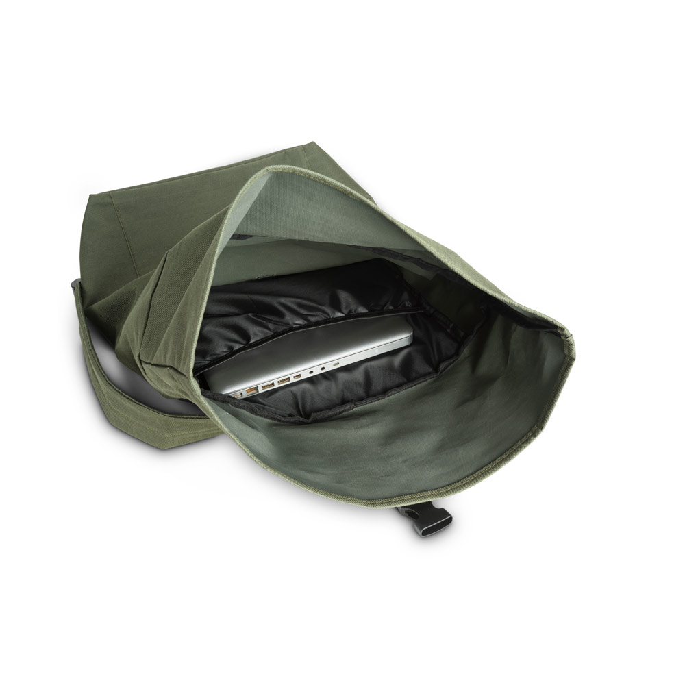 ATENAS. 17'3" Laptop backpack in 600D 17'3"