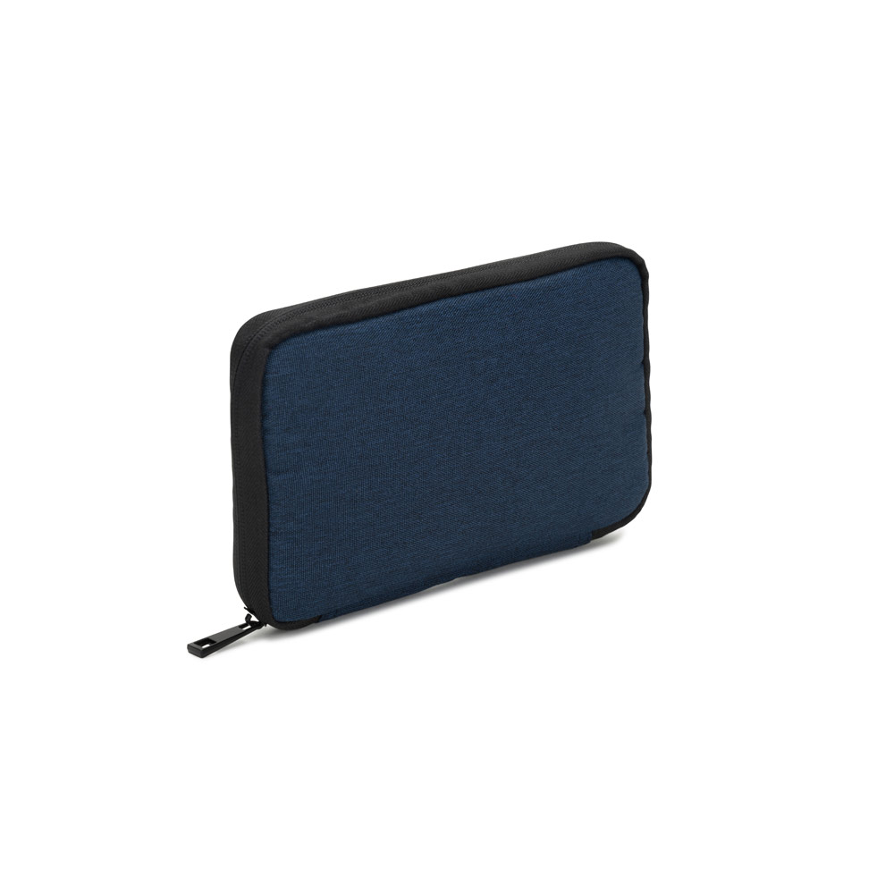 Newcastle BAG. High-density 600D recycled polyester organiser bag with spacious main compartment for tech accessories