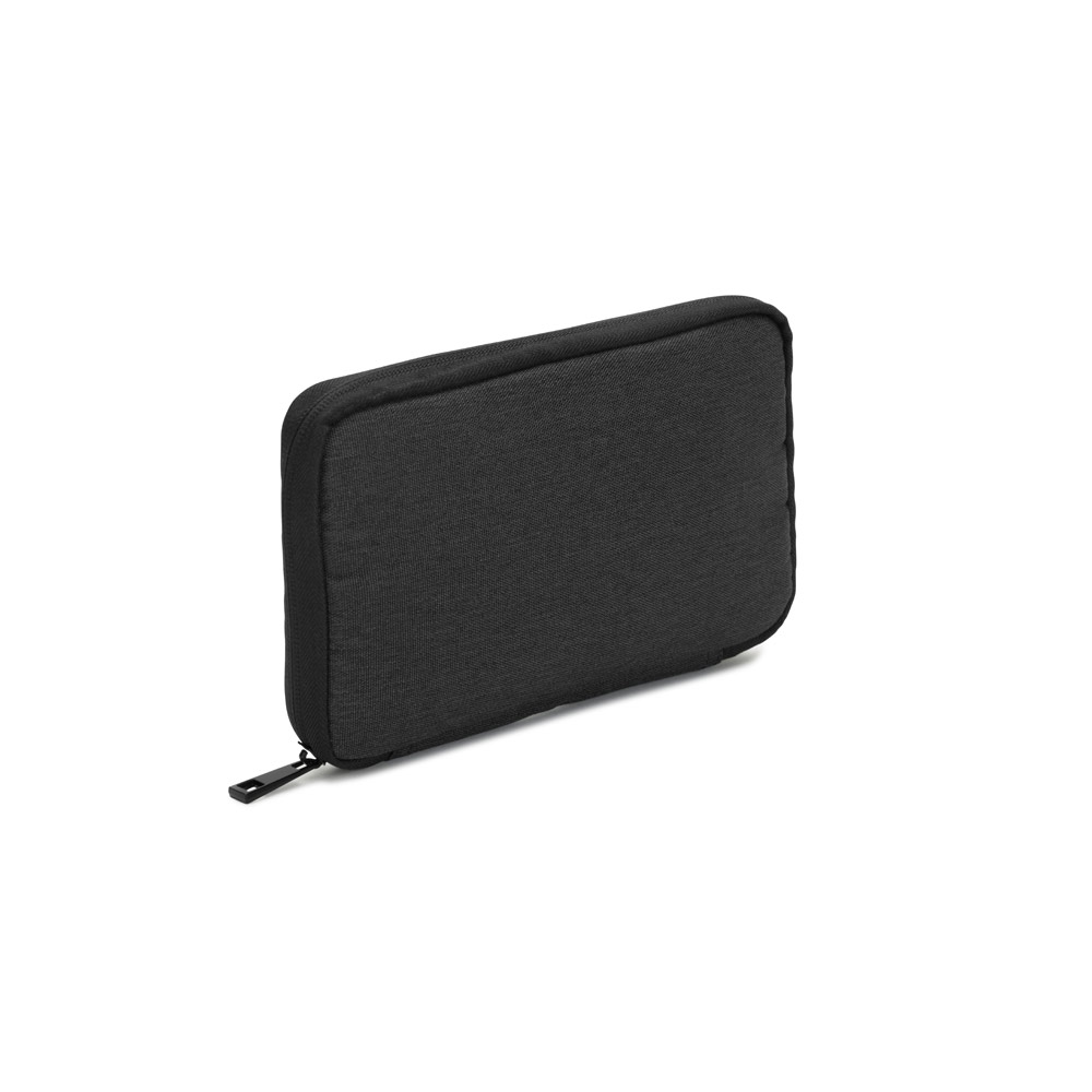 Newcastle BAG. High-density 600D recycled polyester organiser bag with spacious main compartment for tech accessories