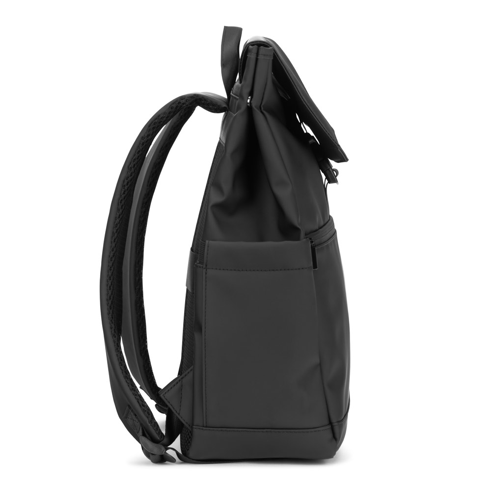 AZORES BAG. PU laptop rucksack (16"), with a flap covering all compartments