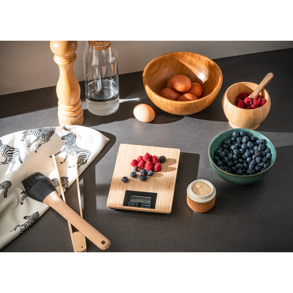 HEISENBERG. Bamboo digital kitchen scale