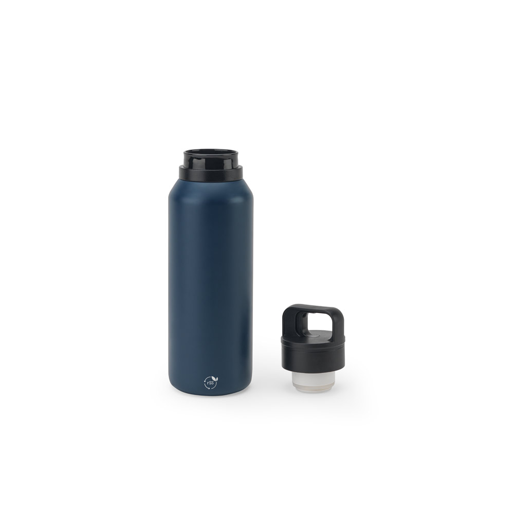 NICKLAUS. Stainless steel bottle (91% recycled) with vacuum insulated double wall 590 mL