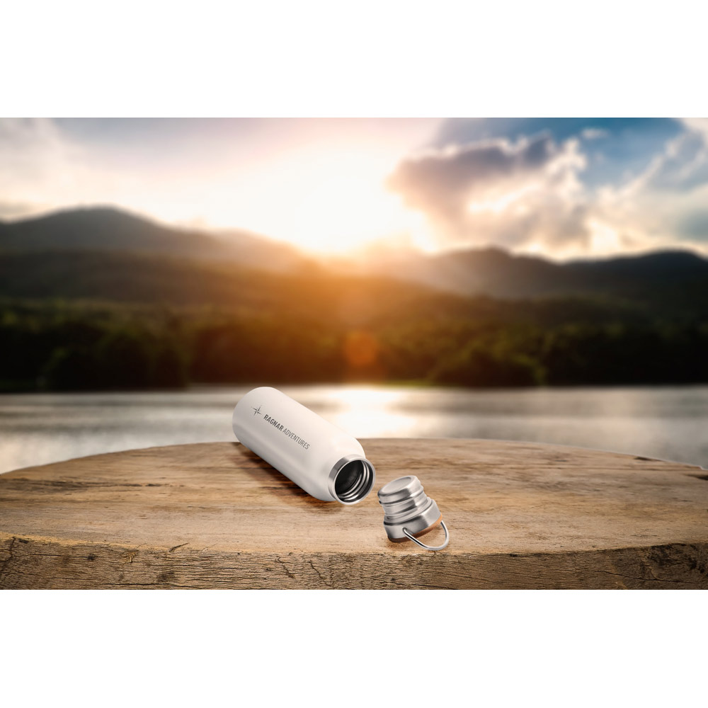 RAGNAR. Stainless steel (36% recycled) double-walled vacuum insulated bottle 570 mL
