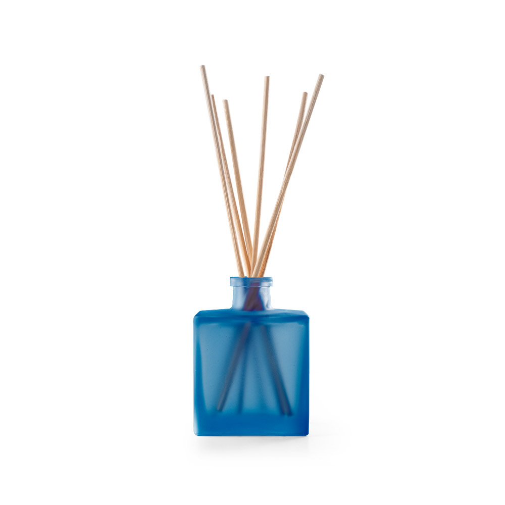 YEUN. Diffuser sticks in glass bottle