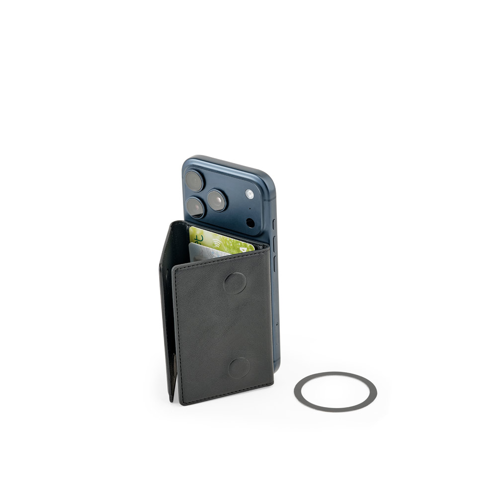 HARALD. High-capacity PU magnetic wallet with RFID blocking