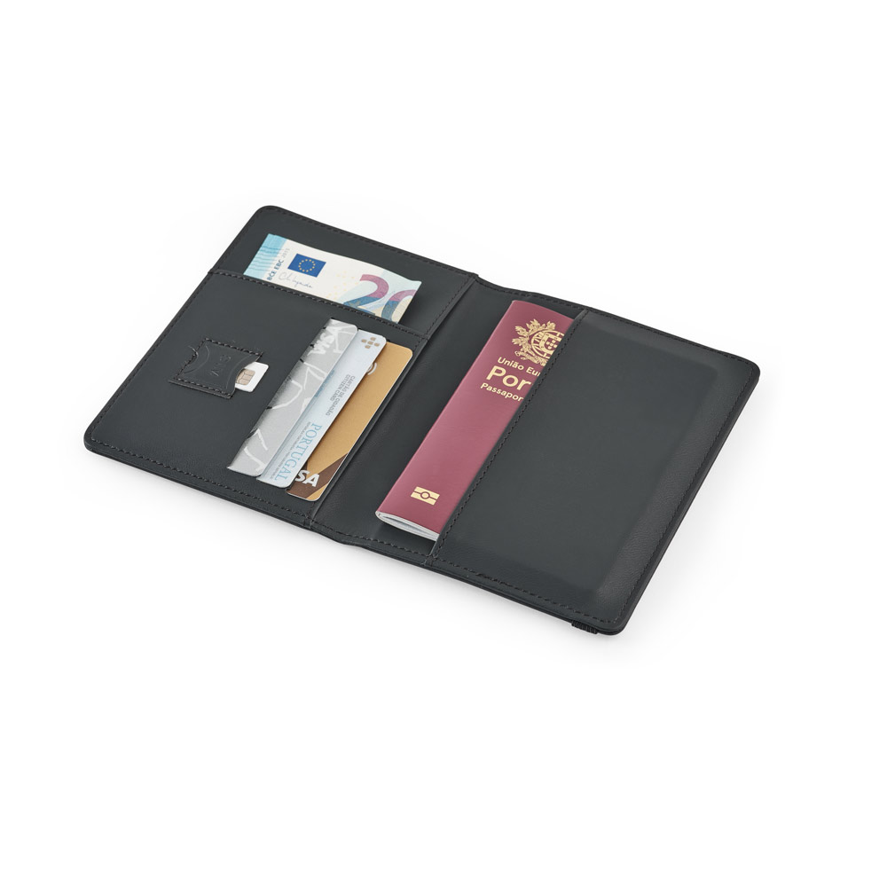 BRAM. PU passport holder with an elasticated closure and multiple pockets