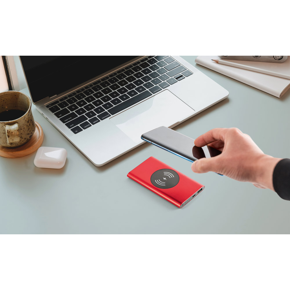 CASSINI. Power bank 4.000 mAh with 5W wireless charger in recycled aluminium (100% rAL)