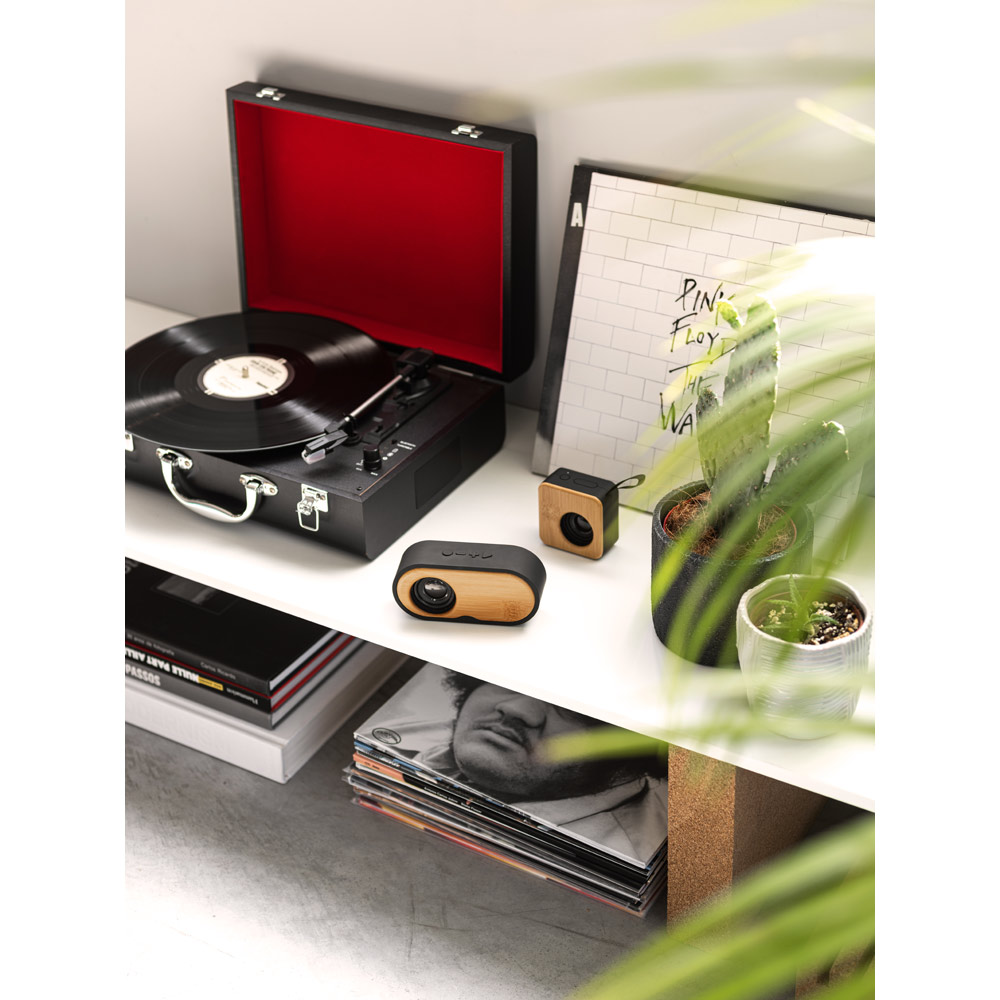 MAYER. Portable 3W speaker with 4h battery life in bamboo and recycled ABS (100% rABS)