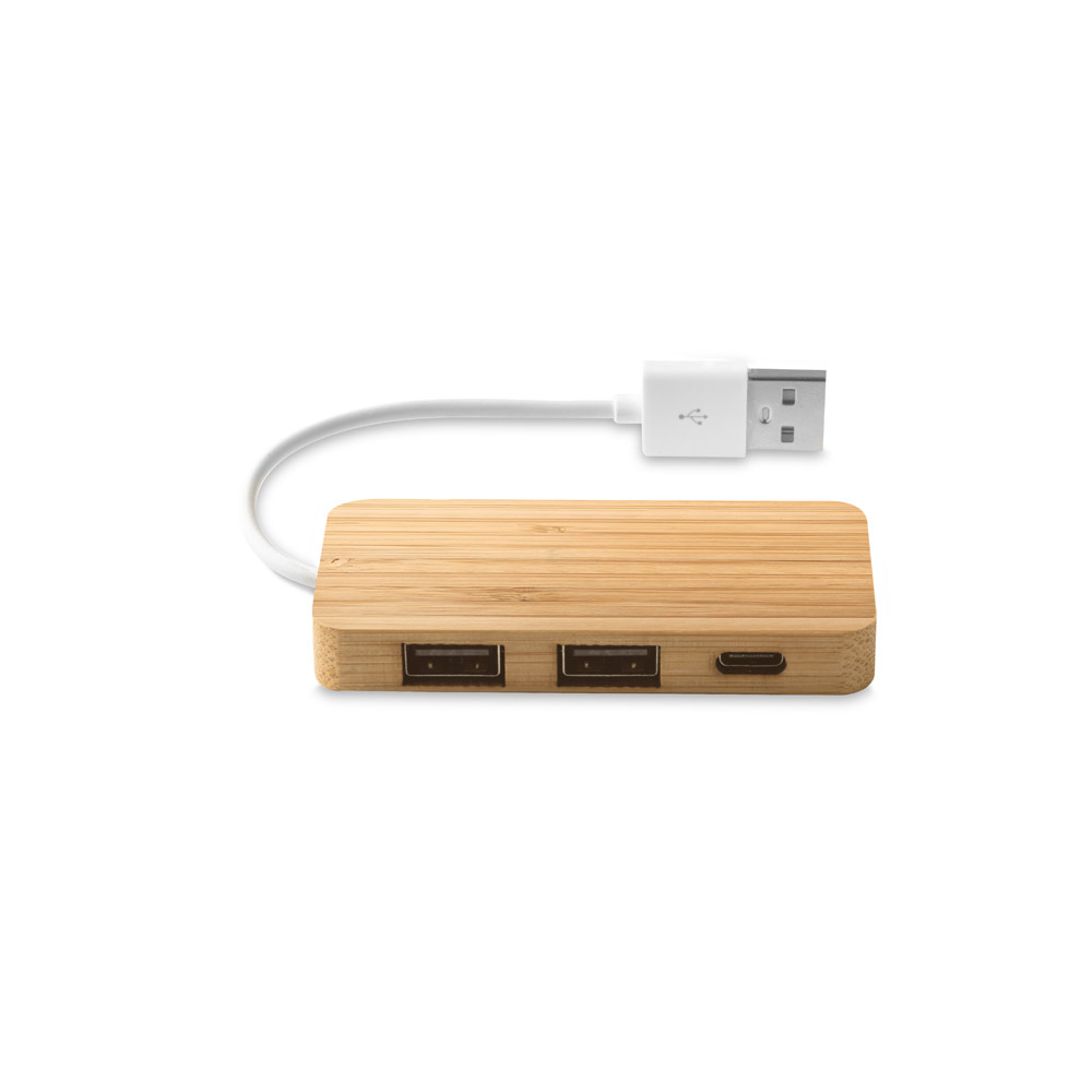 MOSER. HUB with 2 USB-A and 1 USB-C ports in bamboo