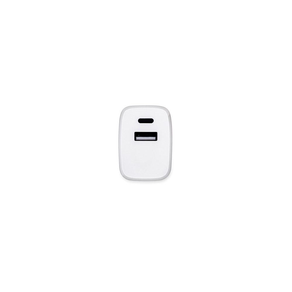 WEGENER. Power adapter with USB-A port 18W and USB-C 20W in recycled ABS (100% rABS)