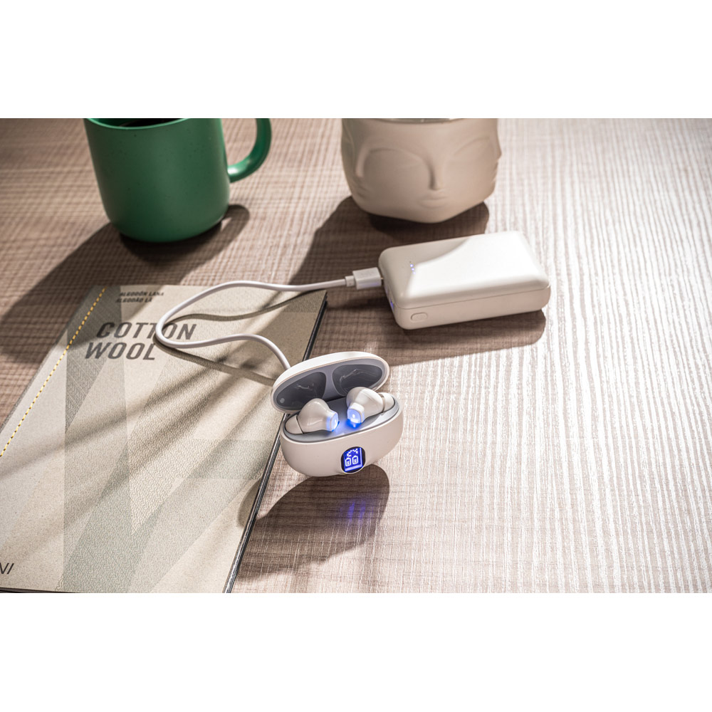 CAETANO. Wireless earphones with 4 hours of battery life on recycled ABS (100% rABS)