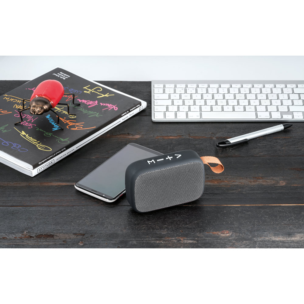 GANTE. Portable 3W speaker with 2h battery life in polyester and ABS