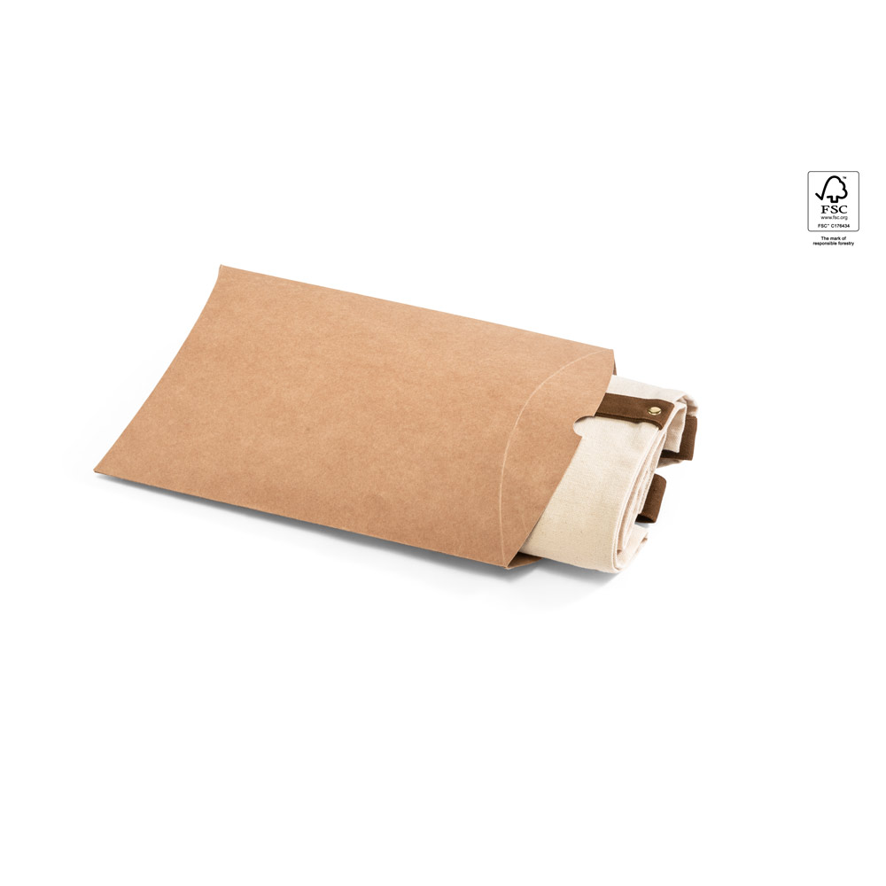 HOLM. 100% cotton canvas apron (320 g/m²) with metal details